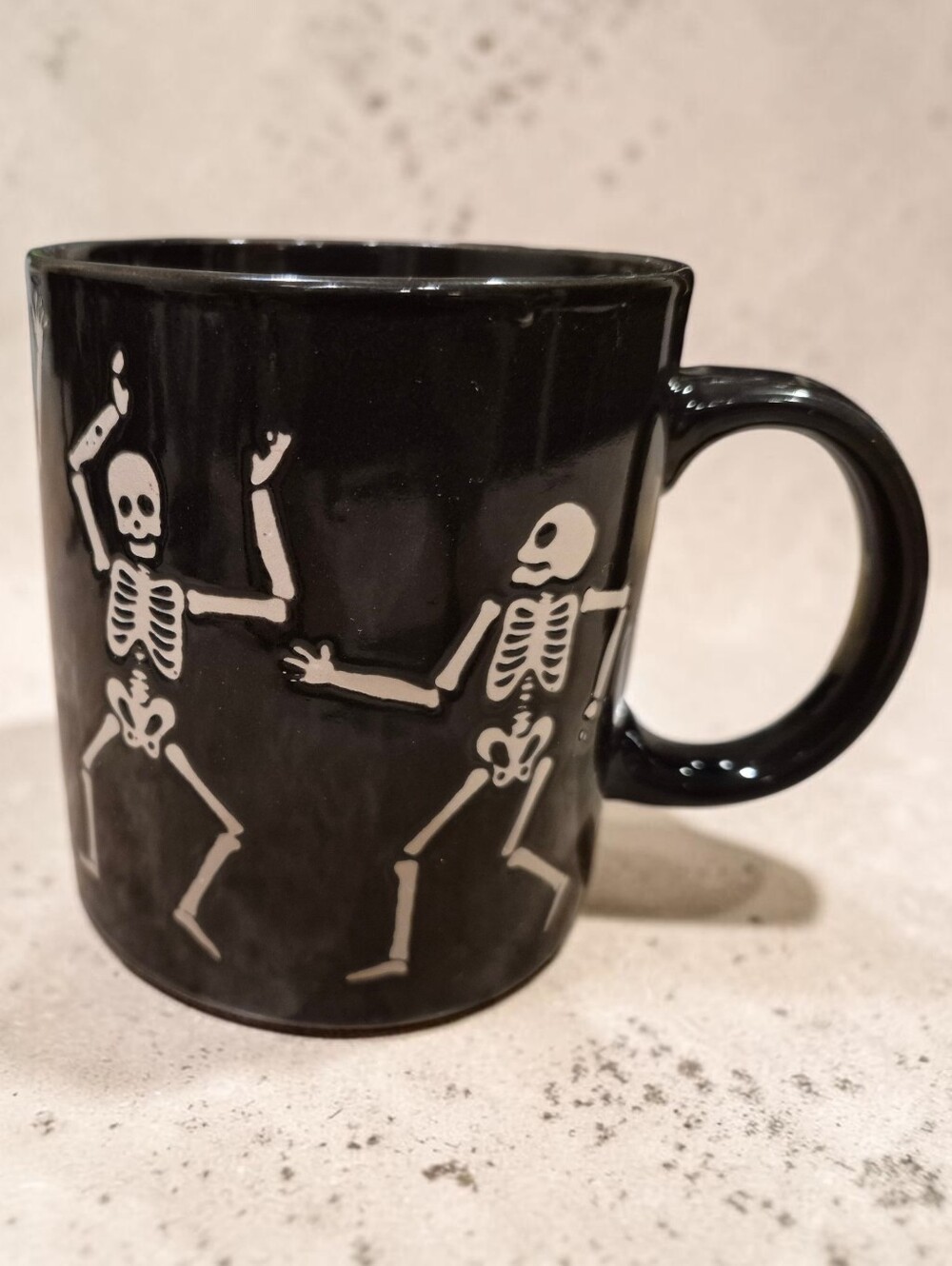 Royal Norfolk Set Of 2 Dancing Skeleton Ceramic Mugs - Picture 2 of 5